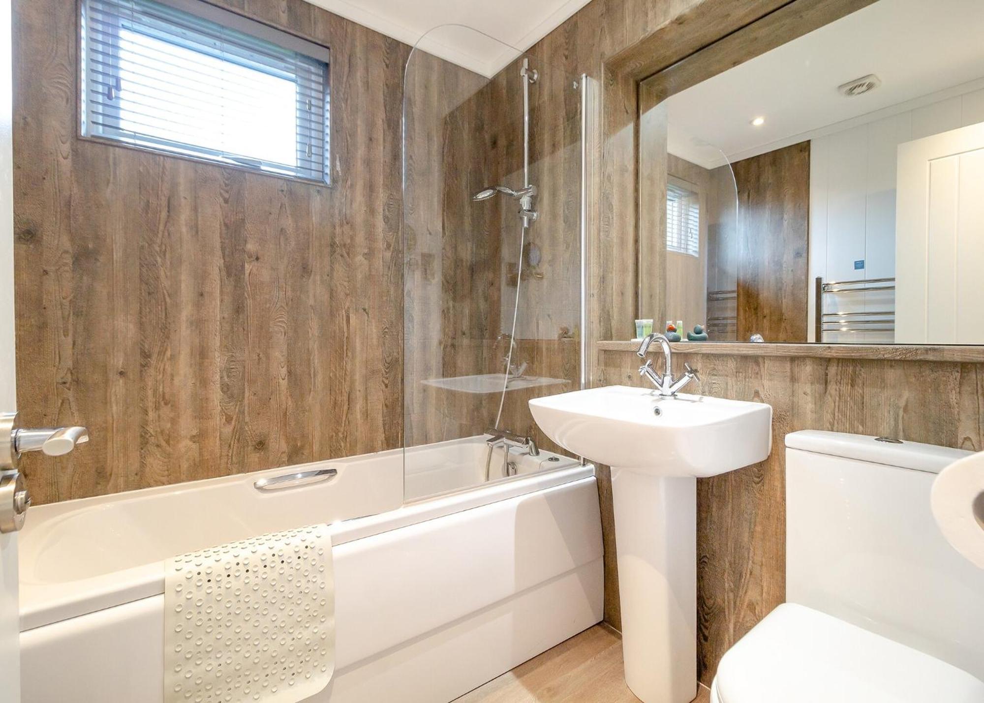 Norfolk Woods Resort And Spa Narborough  Quarto foto